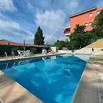 アパート Mansfield Vue Carte Postale Terrasse Piscine 2