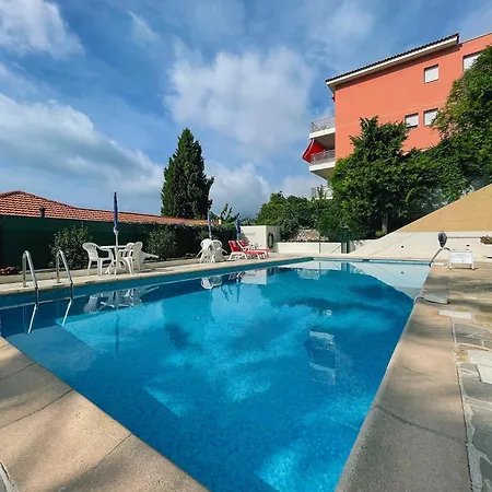 Lägenhet Mansfield Vue Carte Postale Terrasse Piscine 2